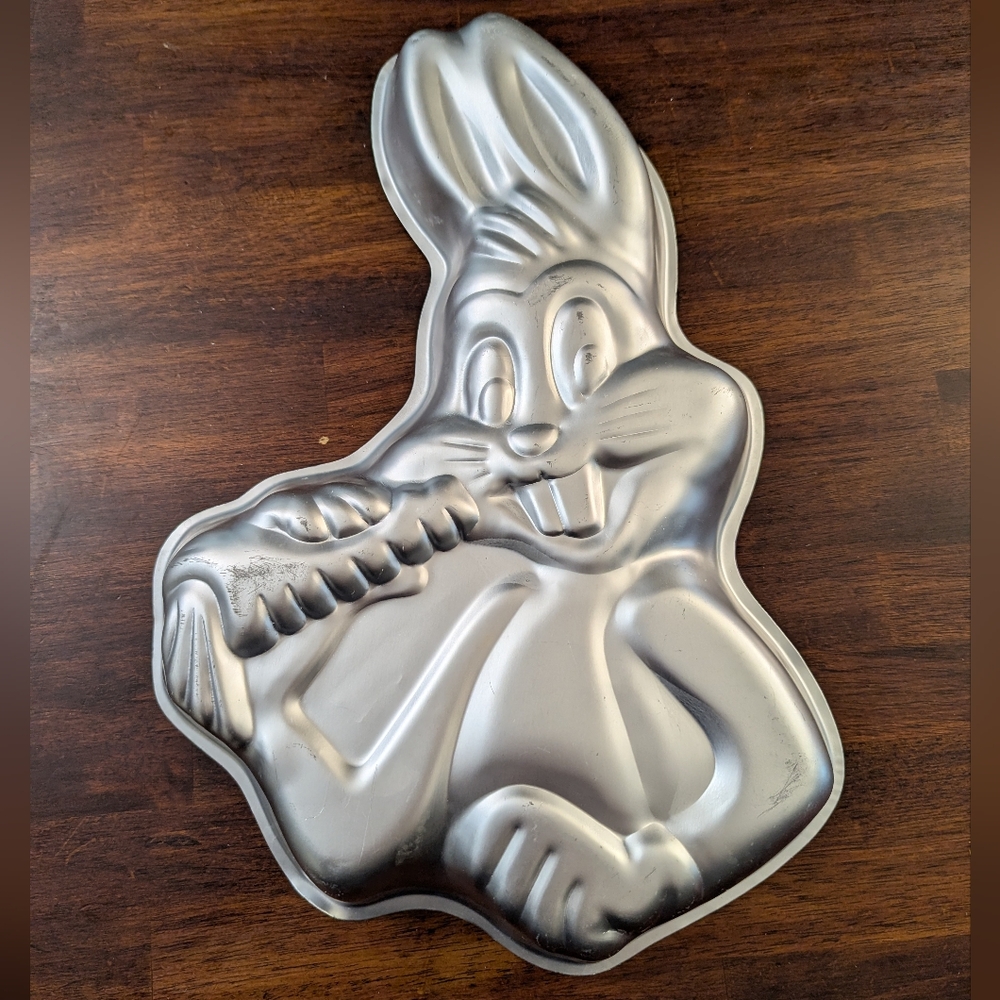 Bugs Bunny Vintage Cake Pan